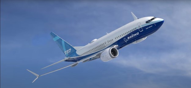 Боинг 737 в заводской ливрее